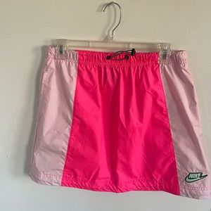 Never worn Nike skirt